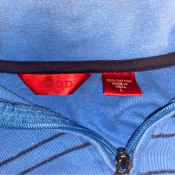 IZOD Sweater size-Large - Picture 2 of 6